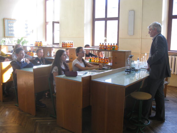 Учні 9 А відвідали лекцію з хімії в університеті "Львівська Політехніка"