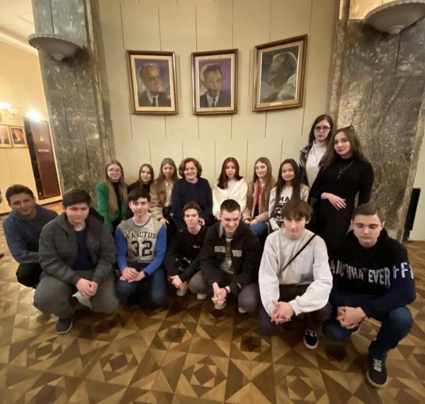 Учні 11-Б класу переглянули виставу в театрі ім.Марії Заньковецької «Львівське танго»